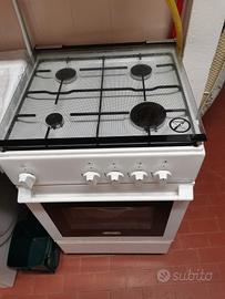 Elettrodomestico cucina