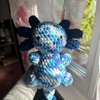 pupazzo fatto a mano - uncinetto AXOLOTL