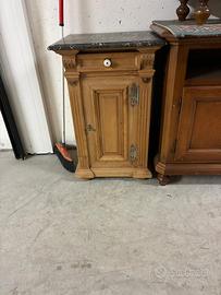 Comodino -70€