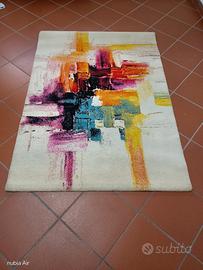 tappeto dal designer moderno 