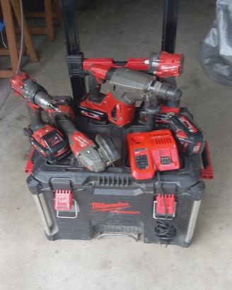 Kit completo milwakee professionale Con trolley