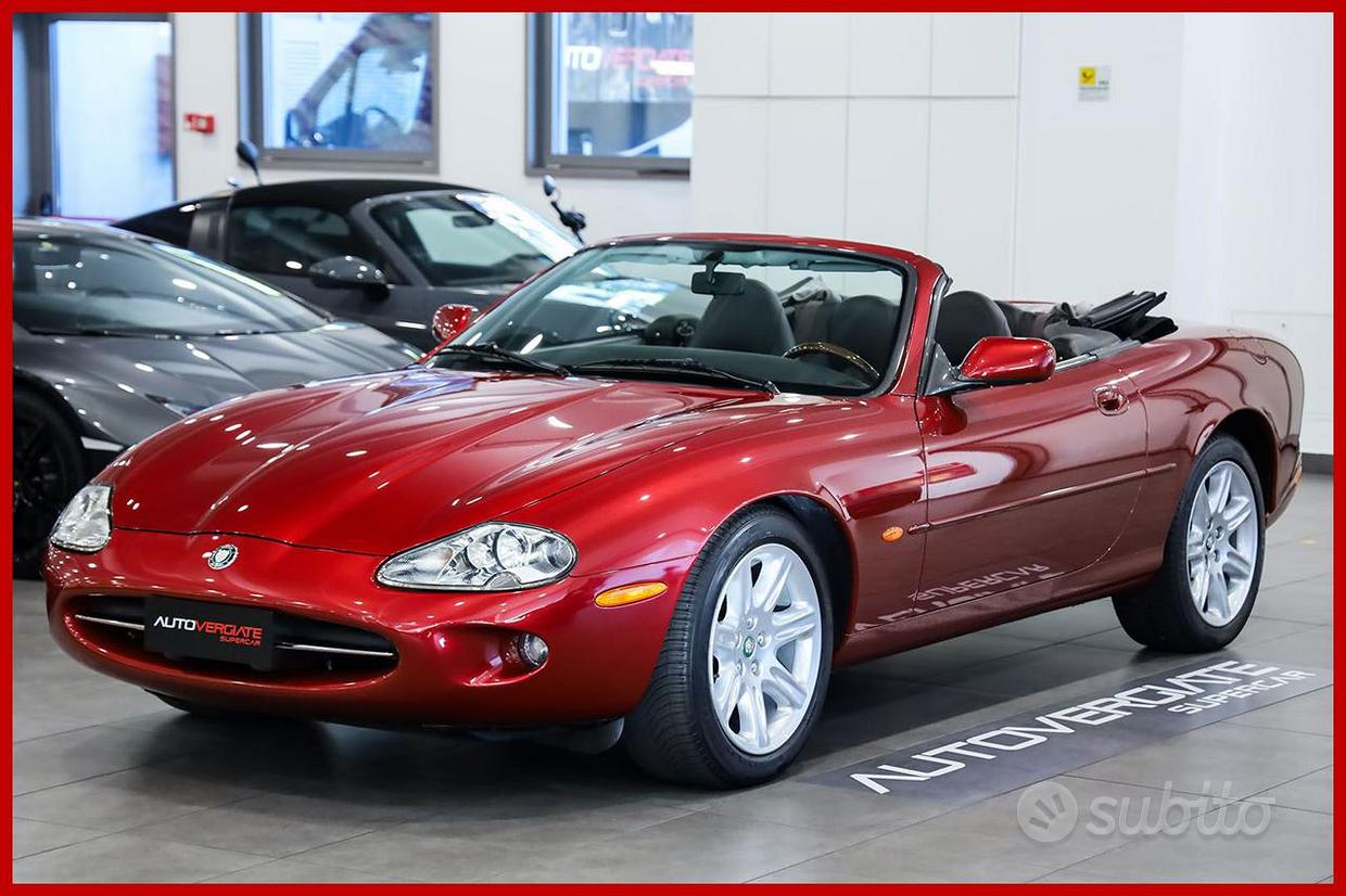 Jaguar XK8/XKR (X100)