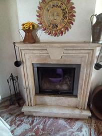 Rivestimento marmo termocamino