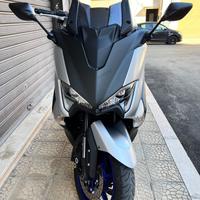 Yamaha T Max 530 - 2017