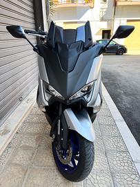Yamaha T Max 530 - 2017