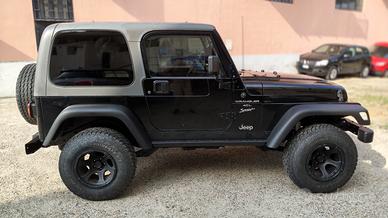 Jeep Wrangler 4.0 Sport ASI 4 posti