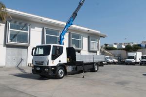 Iveco EUROCARGO 180E28 CON GRU'PM 9.5LC