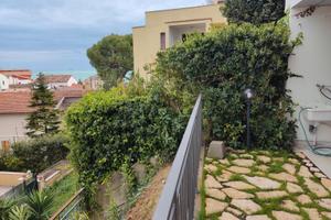 Trilocale con grande terrazzo