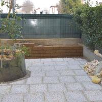 Bilocale con giardino