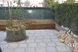 Bilocale con giardino
