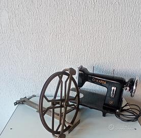 Antica macchina da cucire 