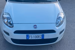 Fiat Punto 1.3 MJT II S&S 95 CV 5 porte Street