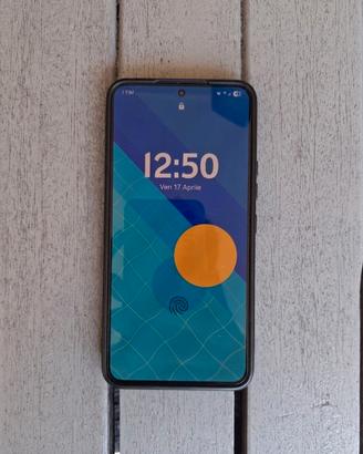Samsung Galaxy S22 - 128 GB - 8 GB RAM 