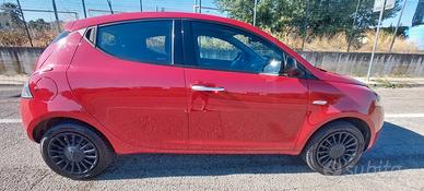 YPSILON 1,2 GPL DI SERIE CASA MADRE LANCIA MOD.ALB