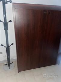 mobile in legno nuovo