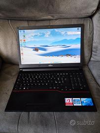 Notebook Fujits E556_15,6"_i5di6a_SSD256 RAM8GB