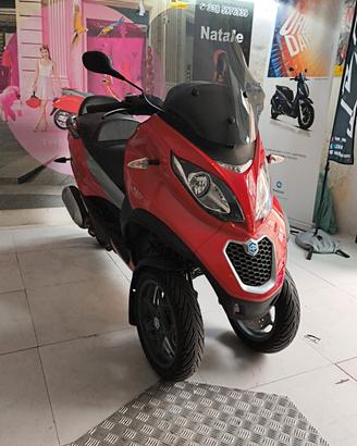 Piaggio MP3 300 i.e. ABS ASR BUSINESS LT- ROSSO FE