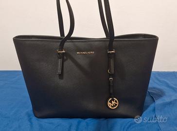 Michael Kors tote