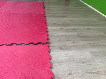 Tatami bicolore rosso e blu