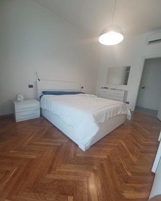 Camera da letto completa