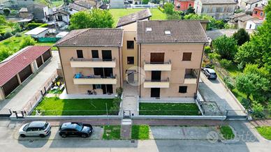 2 LOCALI A MEZZANI
