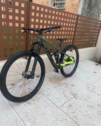 Trek full Stache 8 (2019/2020)