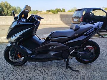 Yamaha T Max - 2009