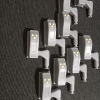 luci a LED cerniera armadio 