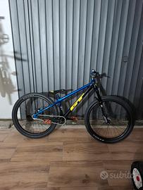 GT la bomba pro 2021