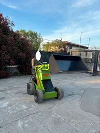 P147 - Minipala Avant