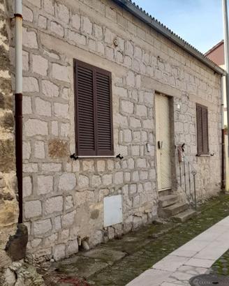 Tuili casa indipendente