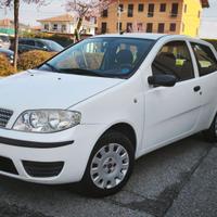 FIAT PUNTO GPL CASA MADRE - 2010