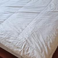 piumino matrimoniale imbottito in seta 175x210 cm.
