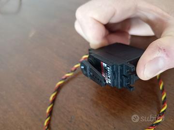 Hitec HS 475 HB servo