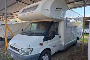 camper laika  x 675  con porta bici 