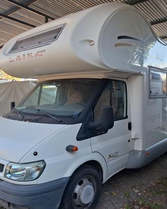 camper laika  x 675  con porta bici 