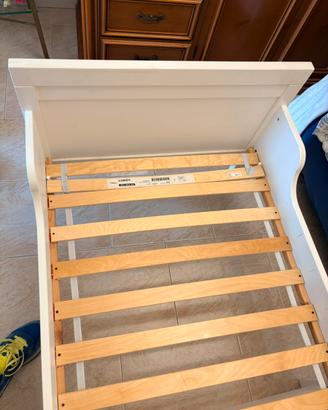 letto regolabile Ikea