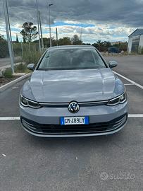 Volkswagen golf 8 2.0 tdi dsg life 150cv