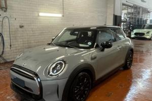 MINI Cooper 1.5 Cooper Essential