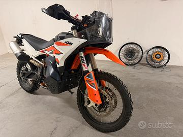 KTM 890 Adventure R - ottobre 2024