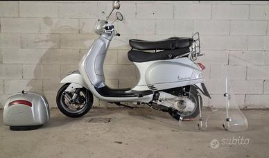 Vespa 150 lx argento full optional