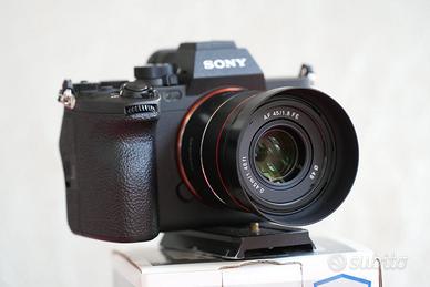 Samyang AF 45 mm F1.8 obiettivo per Sony