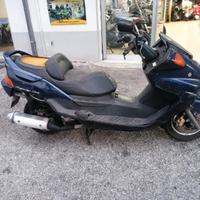 Smembro per ricambi majesty 250 anno 99