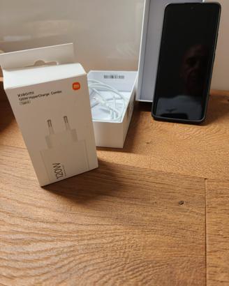 Xiaomi 14 Pro Plus 5G  RAMB8 GB  Memoria 256 GB