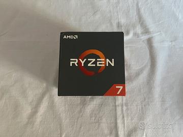 AMD Ryzen 7 1700 8-Core con Dissipatore RGB Boxed