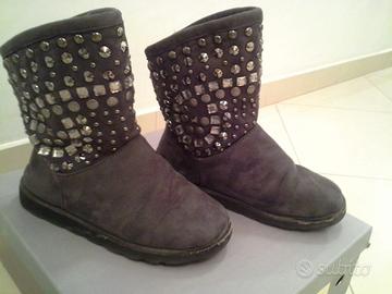 Stivali tipo clearance ugg