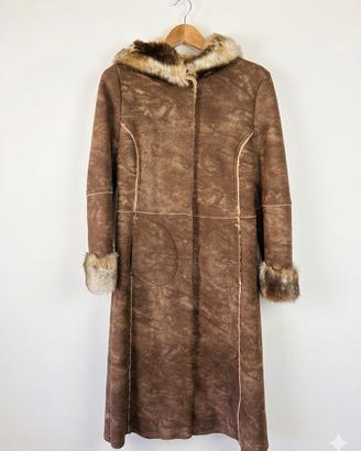 Cappotto donna lungo in ecomontone con cappuccio