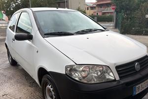 Fiat punto van benzina gpl