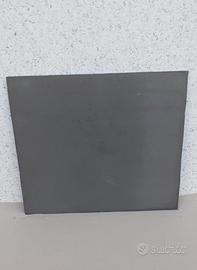 Seconda scelta* Lastra in ghisa camino cm 60x70x1