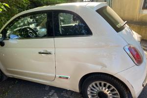 Fiat 500 automatica interni in pelle